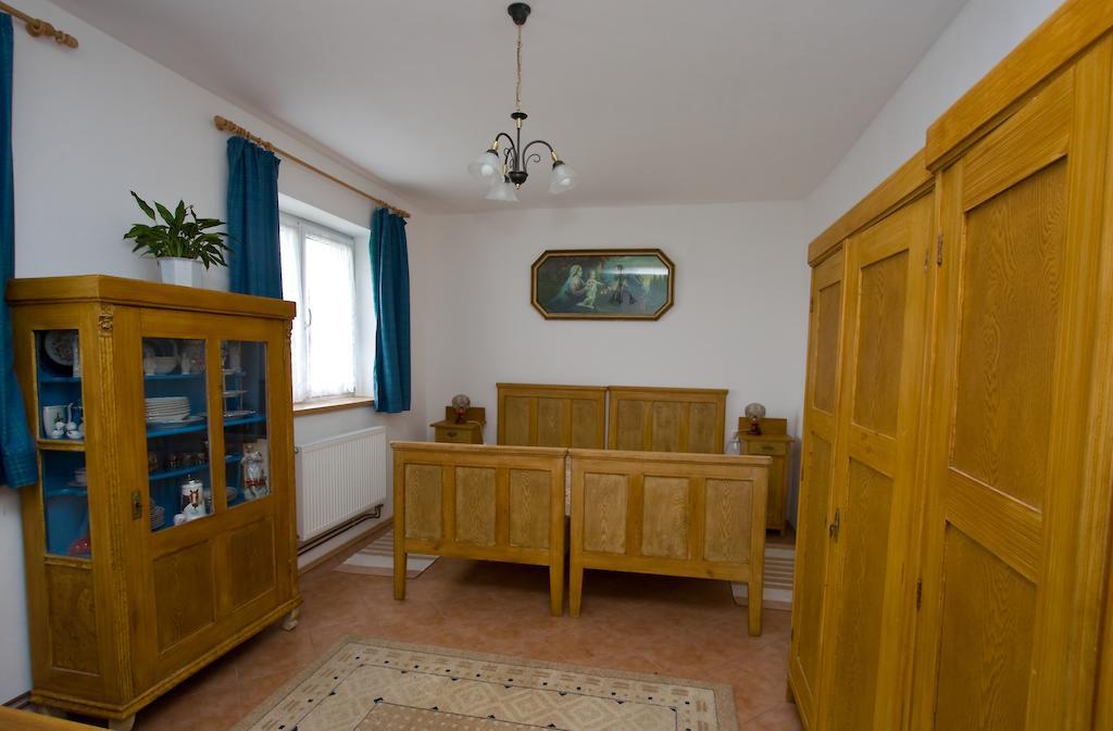 Pension Otevek Trhové Sviny Habitación foto